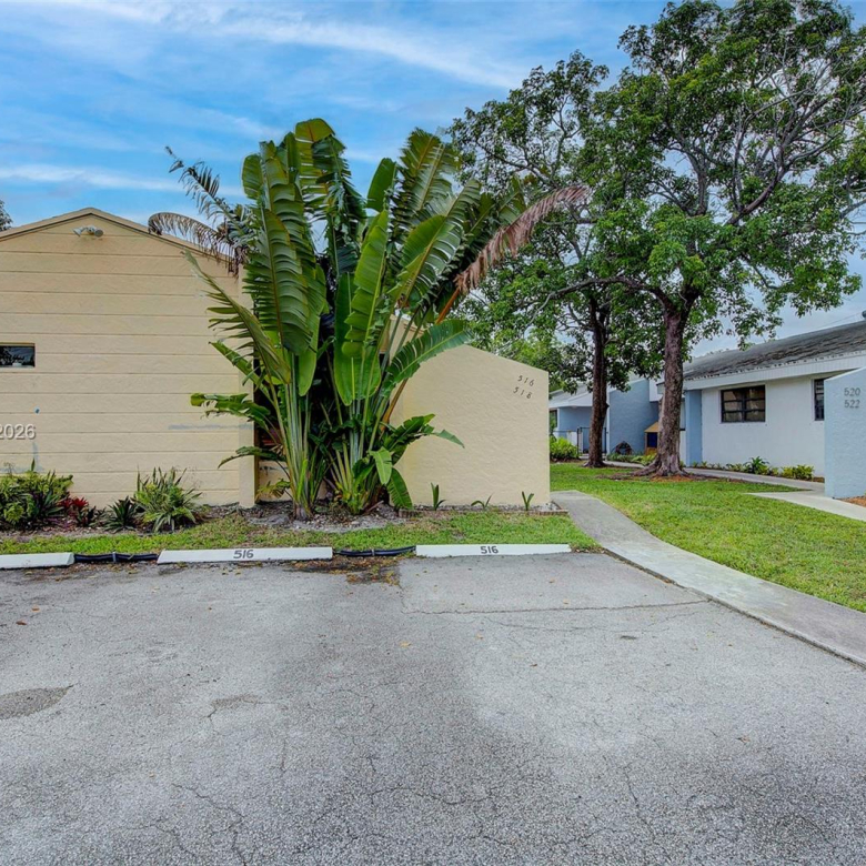 Apartamento 2/2 en Fort Lauderdale — $2,650/mes