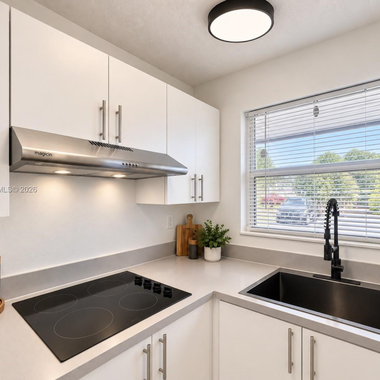 Apartamento 1/1 en Hollywood — $1,575/mes