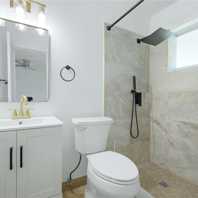 Apartamento 2/2 en Miramar — $2,500/mes