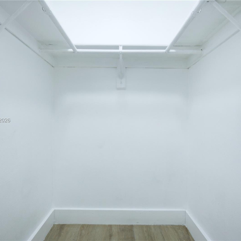 Apartamento 2/2 en Miramar — $2,500/mes